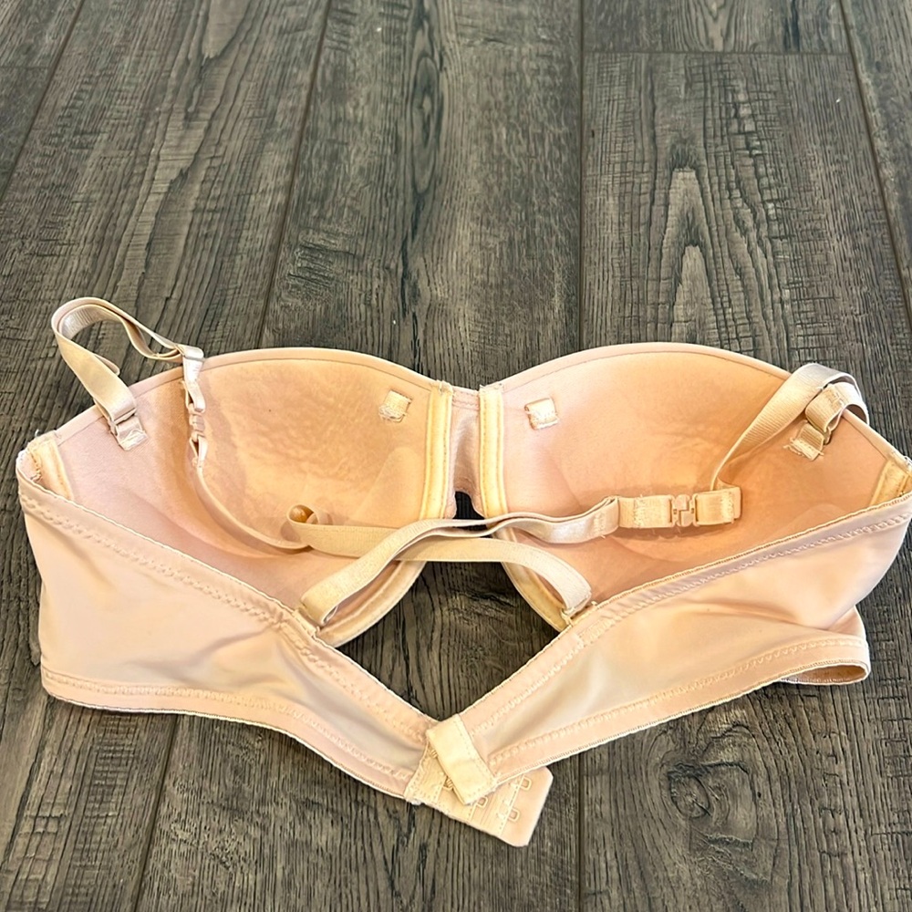 Nude convertible bra 36B